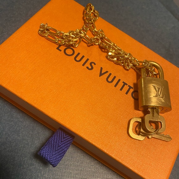 Louis Vuitton Jewelry - Authentic LV Lock w/2 keys